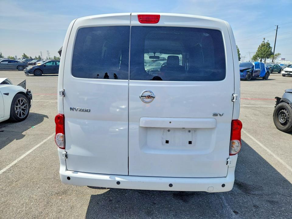 56235676 :رقم المزاد ، 3N6CM0KN9LK705559 vin ، 2020 Nissan Nv200 مزاد بيع