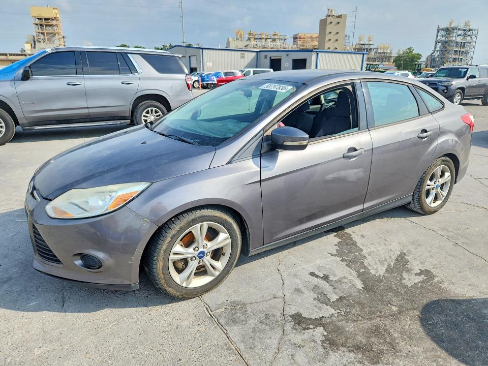 2013 Ford Focus მანქანა იყიდება აუქციონზე, vin: 1FADP3F27DL311832, აუქციონის ნომერი: 58797836