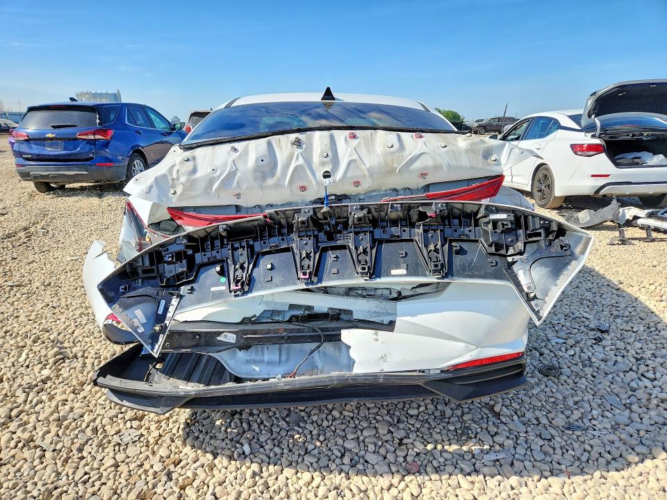 Продажа на аукционе авто 2022 Hyundai Elantra, vin: 5NPLS4AGXNH057343, номер лота: 55655596