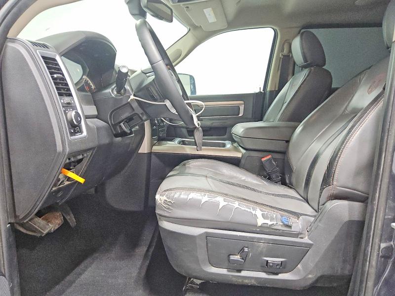 53227996 :رقم المزاد ، 1C6RR6LT9JS275417 vin ، 2018 Ram 1500 مزاد بيع