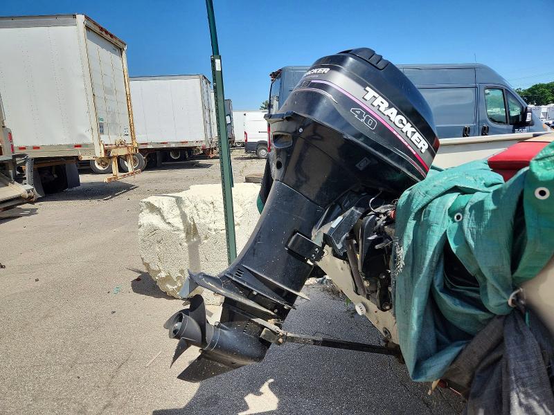 2003 Tracker Boat მანქანა იყიდება აუქციონზე, vin: BUJ16804203, აუქციონის ნომერი: 55718976