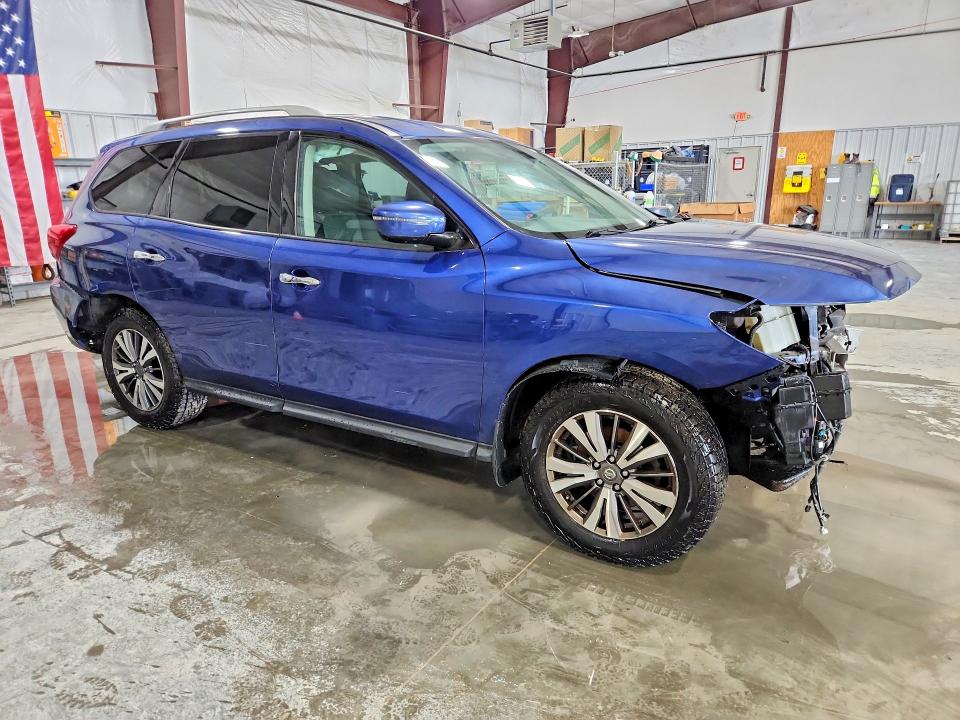 Продажа на аукционе авто 2017 Nissan Pathfinder, vin: 5N1DR2MNXHC644412, номер лота: 57658166