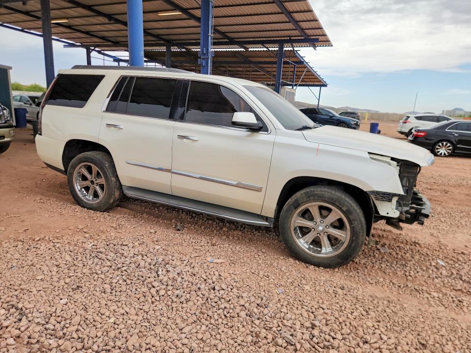 57196346 :رقم المزاد ، 1GYS4BKJ6FR244443 vin ، 2015 Cadillac Escalade مزاد بيع