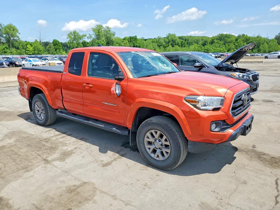 2018 Toyota Tacoma მანქანა იყიდება აუქციონზე, vin: 5TFSX5ENXJX062472, აუქციონის ნომერი: 57158506