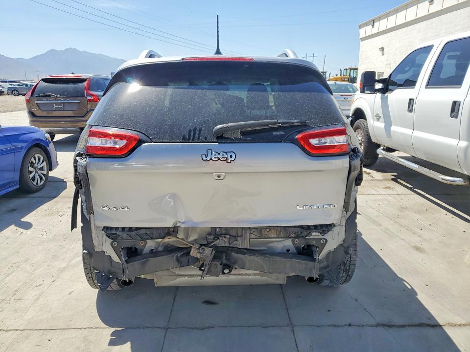 58933756 :رقم المزاد ، 1C4PJMDS6GW235847 vin ، 2016 Jeep Cherokee مزاد بيع