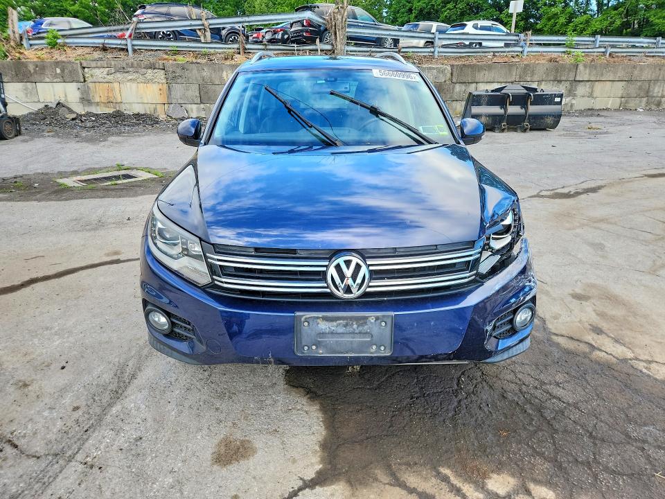 Продаж на аукціоні авто 2016 Volkswagen Tiguan, vin: WVGBV7AX7GW521847, номер лоту: 56660996