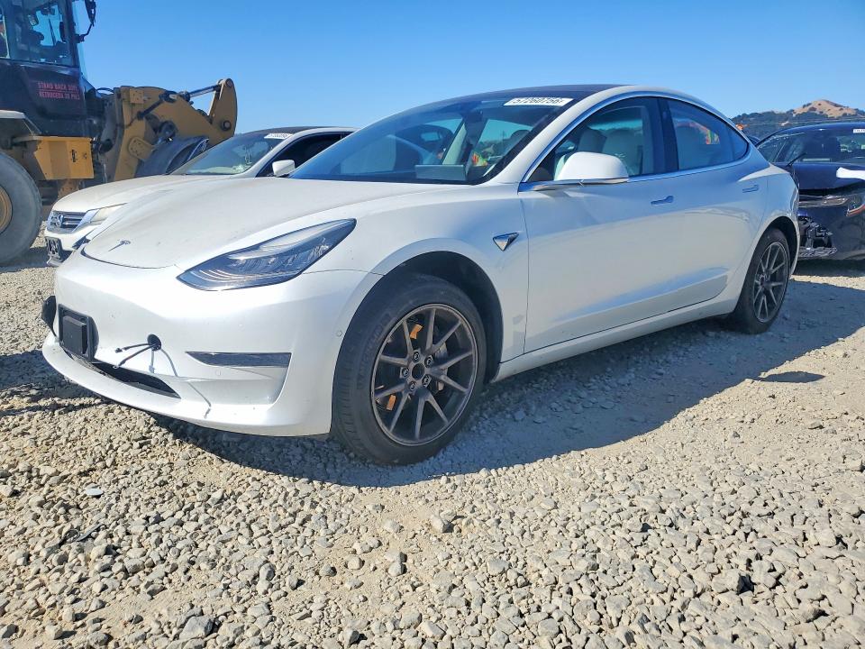 Продажа на аукционе авто 2020 Tesla Model 3, vin: 5YJ3E1EAXLF599095, номер лота: 57260756