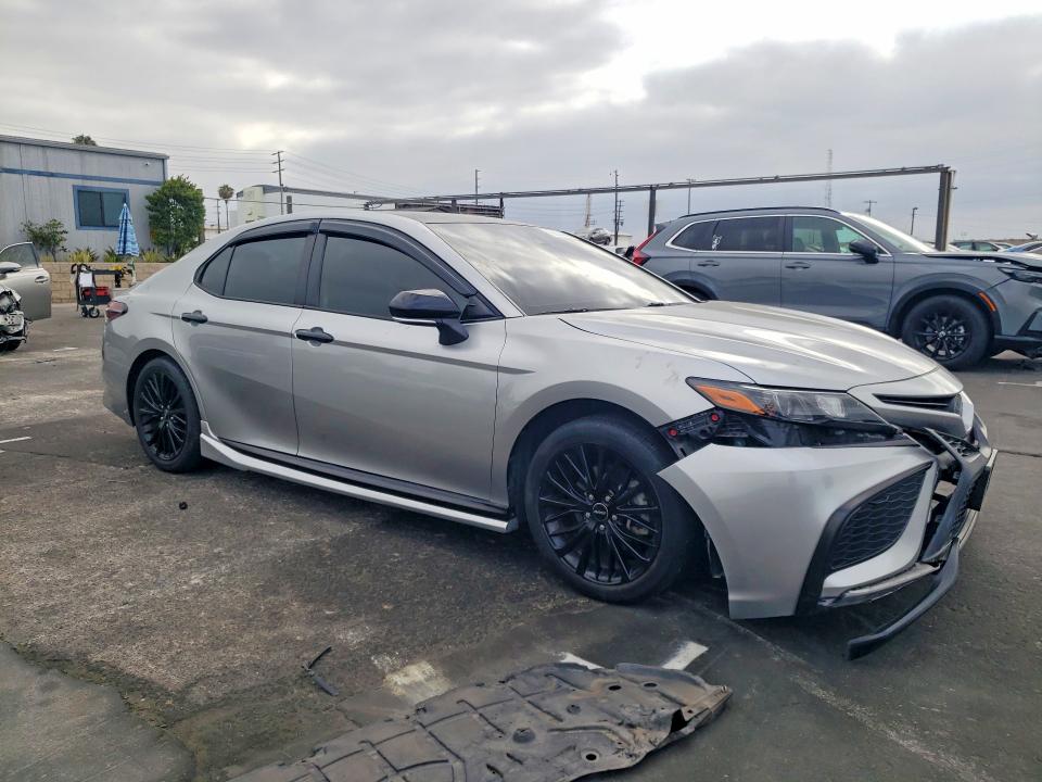2022 Toyota Camry Hybrid მანქანა იყიდება აუქციონზე, vin: 4T1G31AK4NU039276, აუქციონის ნომერი: 56353666