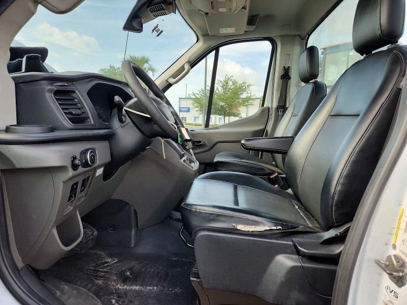 55571666 :رقم المزاد ، 1FDBW5Z86NKA01528 vin ، 2022 Ford Transit مزاد بيع