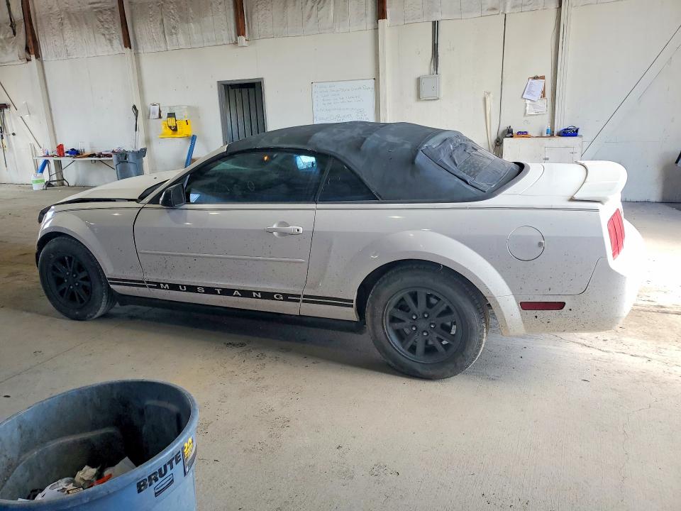 56842656 :رقم المزاد ، 1ZVFT84N275265695 vin ، 2007 Ford Mustang مزاد بيع