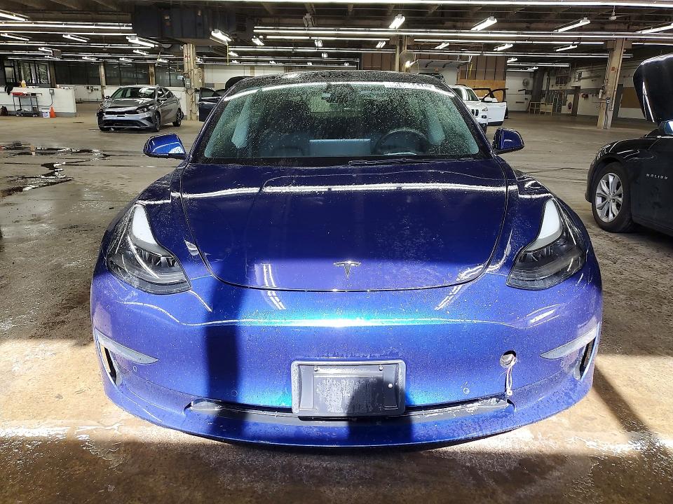 Продажа на аукционе авто 2022 Tesla Model 3, vin: 5YJ3E1EA3NF303840, номер лота: 56624416