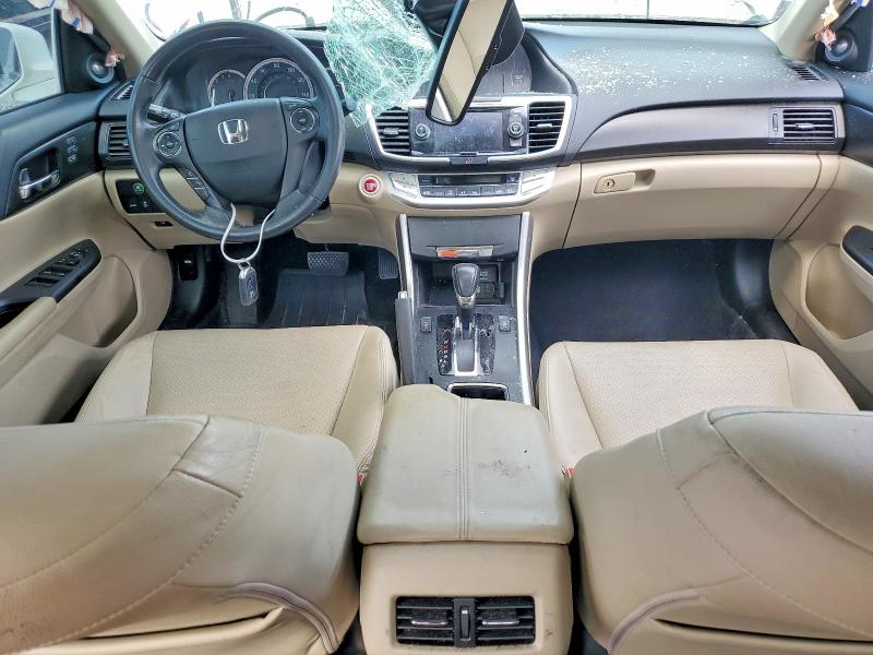 57316856 :رقم المزاد ، 1HGCR2F80FA172769 vin ، 2015 Honda Accord مزاد بيع