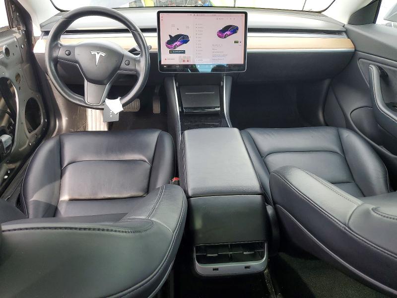 58072446 :رقم المزاد ، 5YJ3E1EA1JF059616 vin ، 2018 Tesla Model 3 مزاد بيع