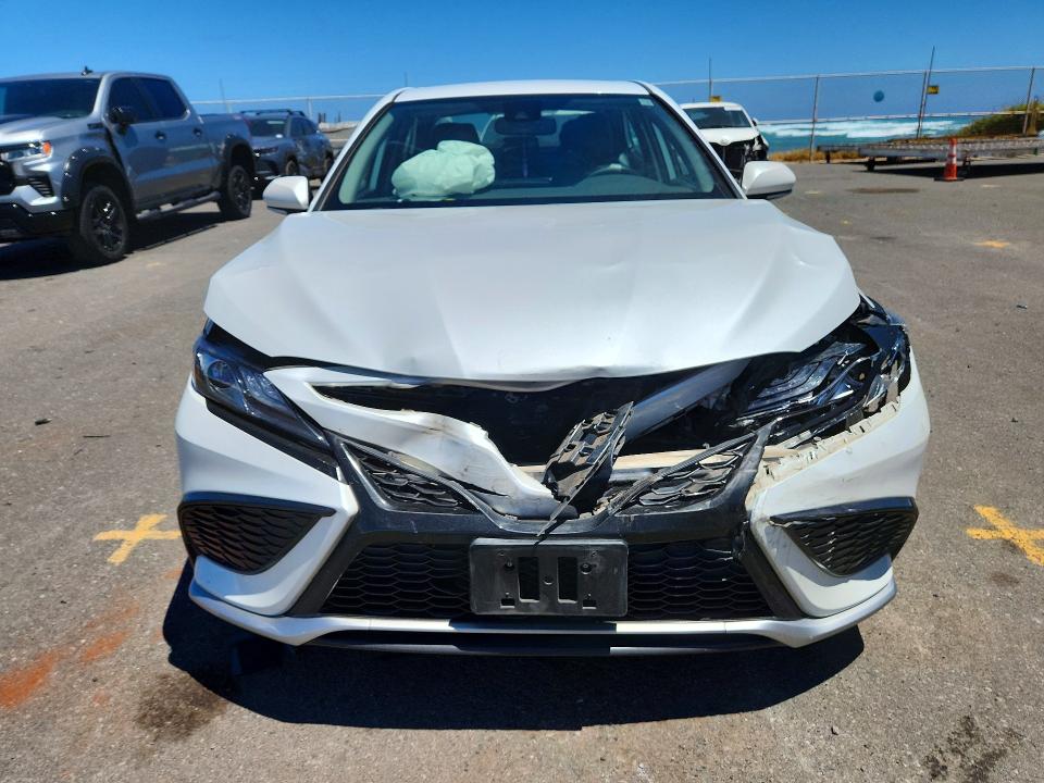 Продажа на аукционе авто 2021 Toyota Camry, vin: 4T1K61AK8MU601146, номер лота: 58298536