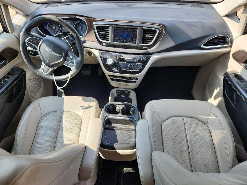 58823076 :رقم المزاد ، 2C4RC1DG5MR549961 vin ، 2021 Chrysler Voyager مزاد بيع