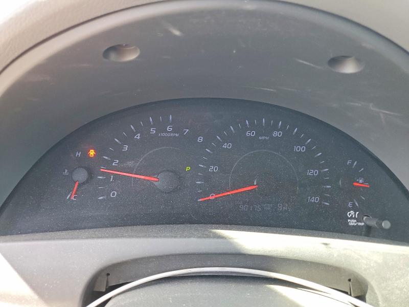55806786 :رقم المزاد ، 4T1BF3EKXAU053216 vin ، 2010 Toyota Camry مزاد بيع