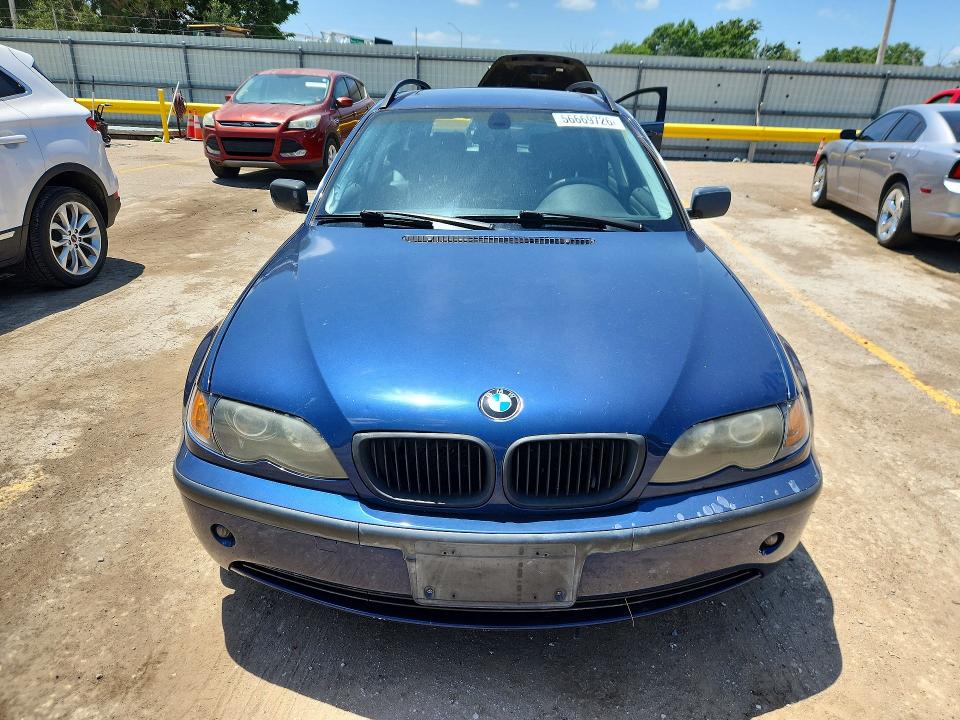56669726 :رقم المزاد ، WBAEP33484PF03547 vin ، 2004 Bmw 325 مزاد بيع