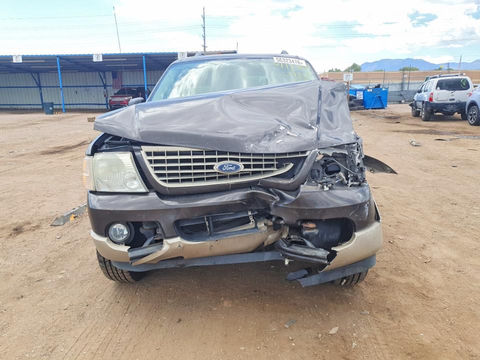 56323476 :رقم المزاد ، 1FMDU74W05UA69652 vin ، 2005 Ford Explorer مزاد بيع