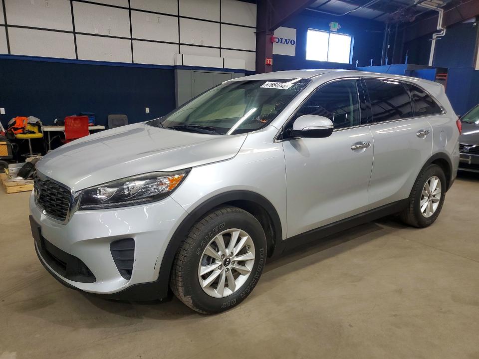 2019 Kia Sorento მანქანა იყიდება აუქციონზე, vin: 5XYPG4A55KG483400, აუქციონის ნომერი: 57664246