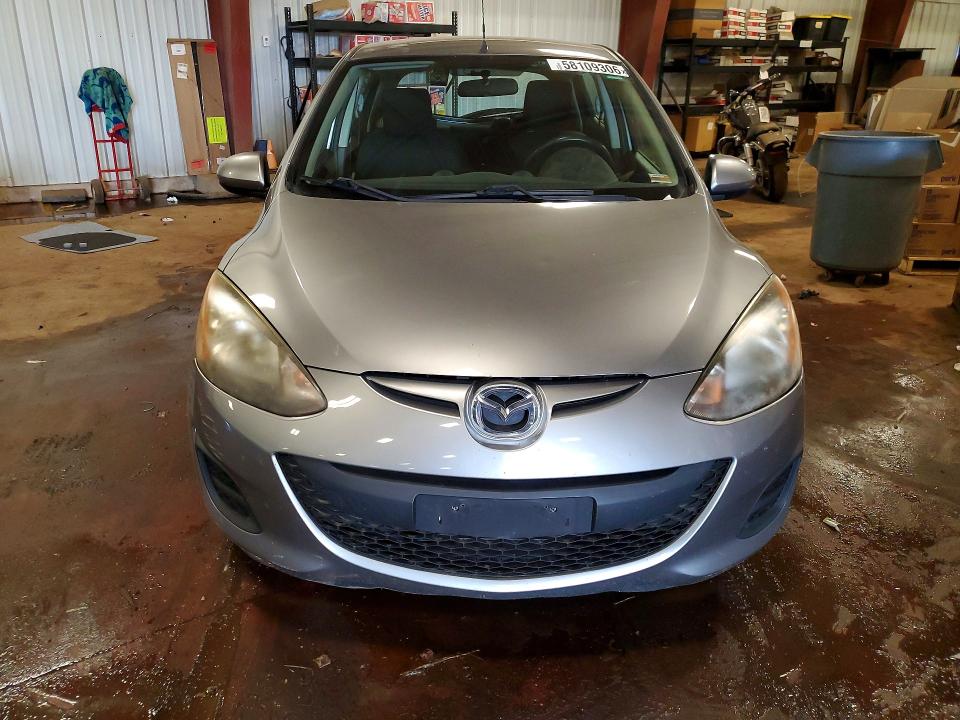 58109306 :رقم المزاد ، JM1DE1KY1D0157134 vin ، 2013 Mazda Mazda2 مزاد بيع