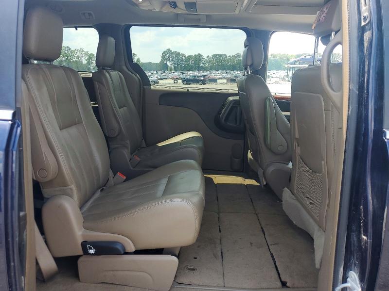 2015 Chrysler Town & Country მანქანა იყიდება აუქციონზე, vin: 2C4RC1CG9FR520564, აუქციონის ნომერი: 57737176
