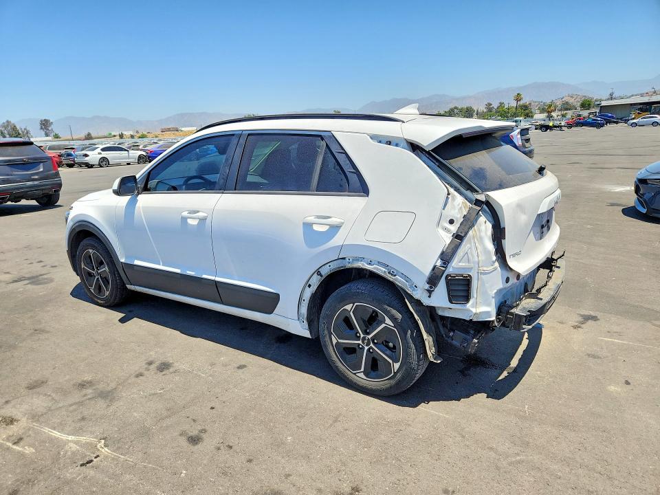 2025 Kia Niro მანქანა იყიდება აუქციონზე, vin: KNDCP3LE4S5237453, აუქციონის ნომერი: 57043926