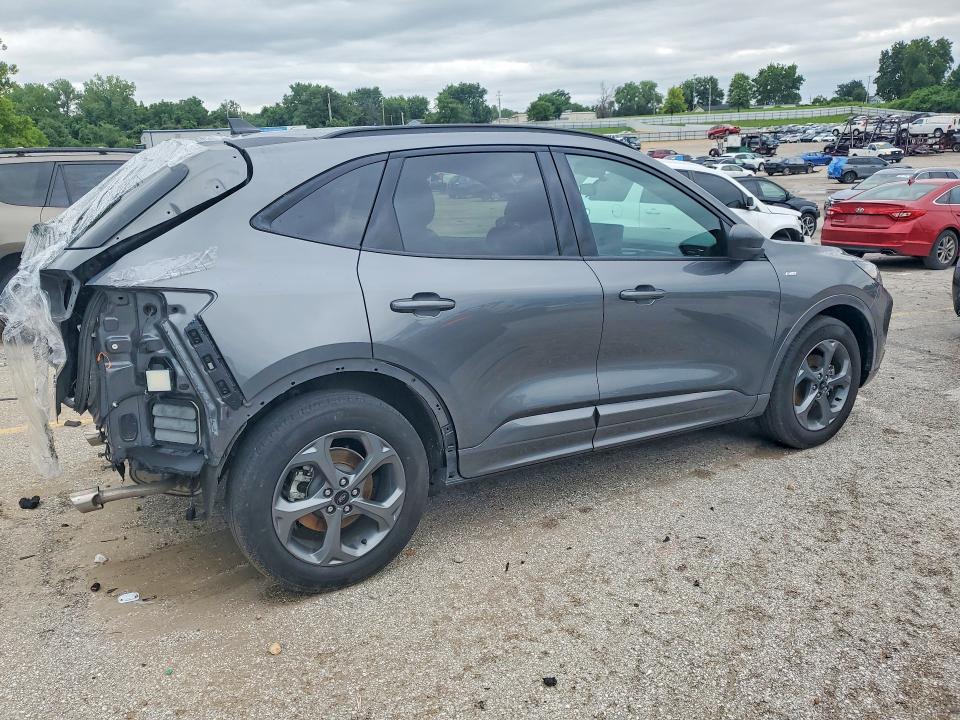 2023 Ford Escape მანქანა იყიდება აუქციონზე, vin: 1FMCU9MN6PUB36210, აუქციონის ნომერი: 58532736