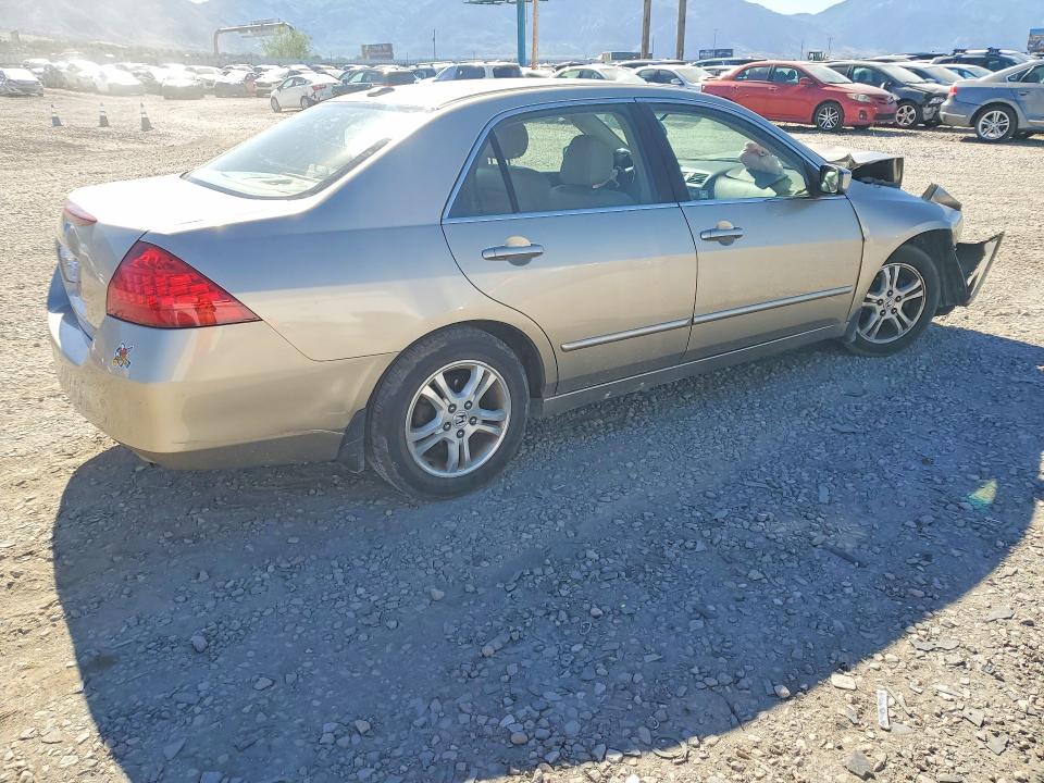 56719516 :رقم المزاد ، JHMCM56866C010789 vin ، 2006 Honda Accord مزاد بيع