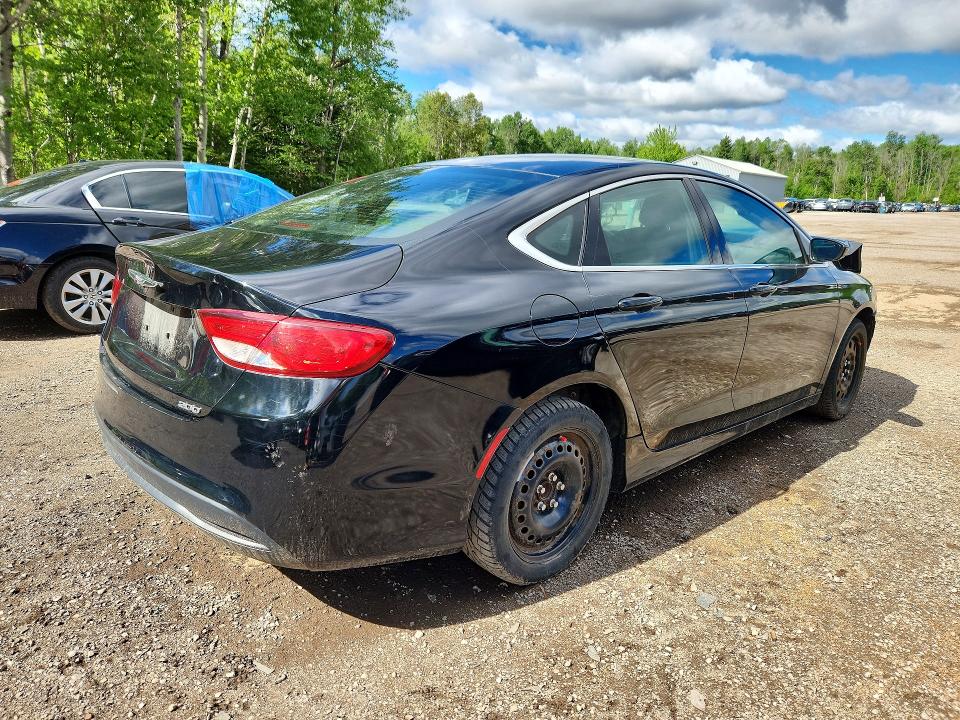 56483916 :رقم المزاد ، 1C3CCCFB6GN192959 vin ، 2016 Chrysler 200 مزاد بيع