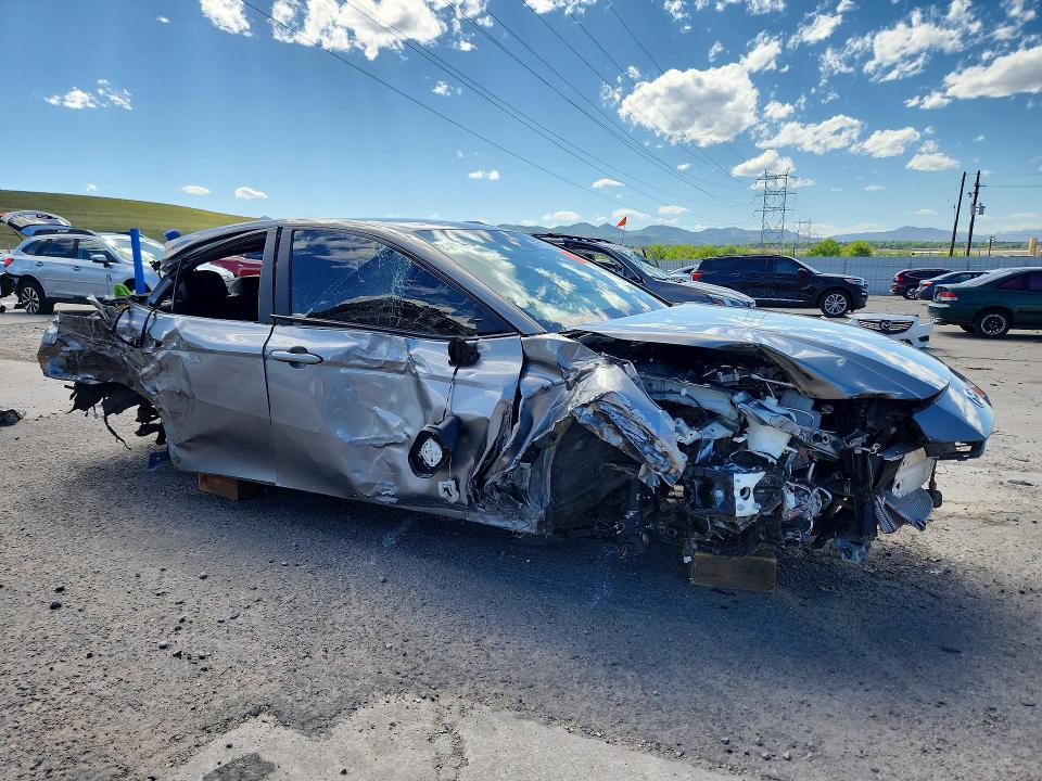 56720726 :رقم المزاد ، 4T1DBADK1SU503329 vin ، 2025 Toyota Camry مزاد بيع