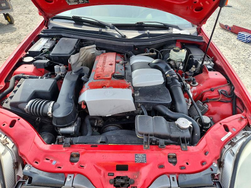 56351446 :رقم المزاد ، WDBKK49F61F187467 vin ، 2001 Mercedes-benz Slk مزاد بيع