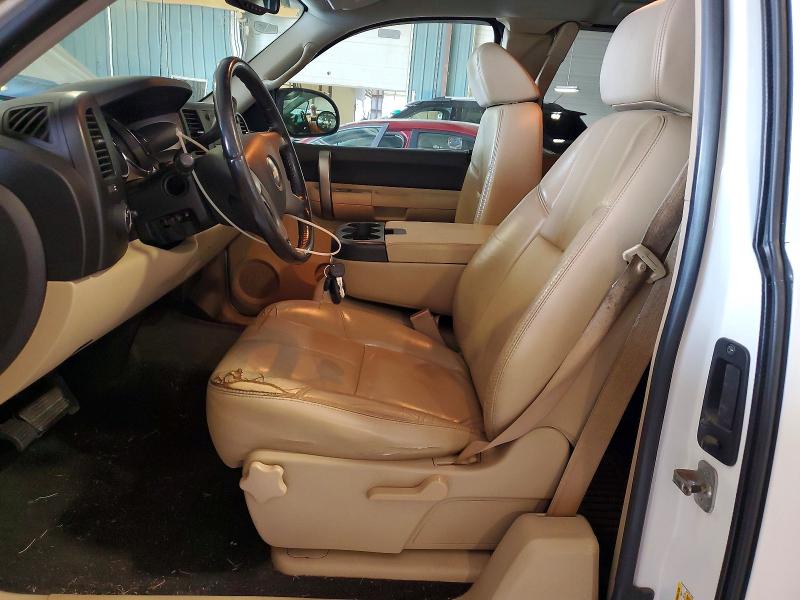 Продажа на аукционе авто 2007 Chevrolet Silverado, vin: 1GCEK19067Z611990, номер лота: 57596216