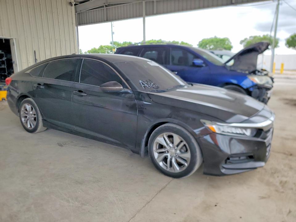 Aukcja sprzedaży 2018 Honda Accord, vin: 1HGCV1F14JA075141, numer aukcji: 56828066