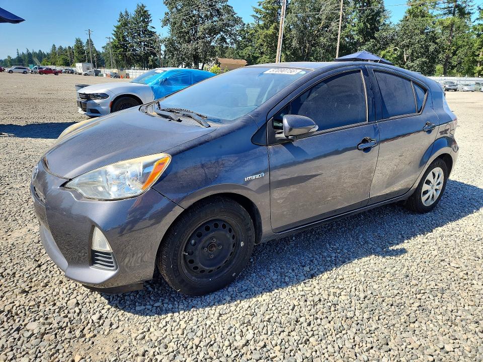 57090756 :رقم المزاد ، JTDKDTB38E1073334 vin ، 2014 Toyota Prius C مزاد بيع