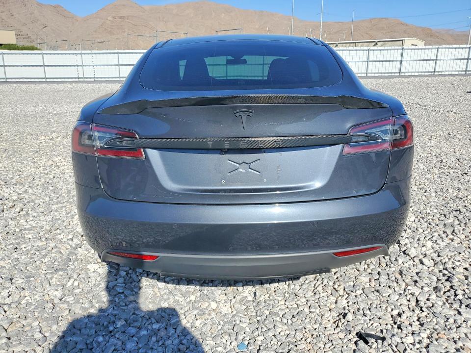 2014 Tesla Model S მანქანა იყიდება აუქციონზე, vin: 5YJSA1H16EFP50942, აუქციონის ნომერი: 54903066