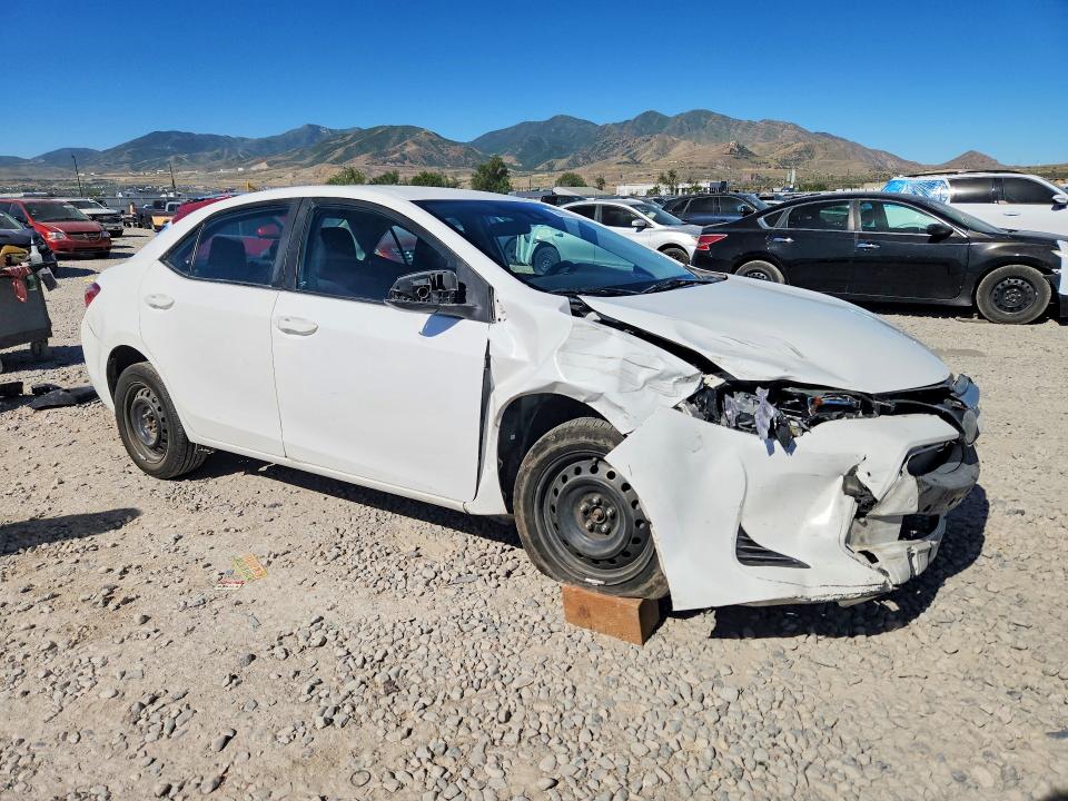 56743276 :رقم المزاد ، 2T1BURHE6JC974624 vin ، 2018 Toyota Corolla مزاد بيع