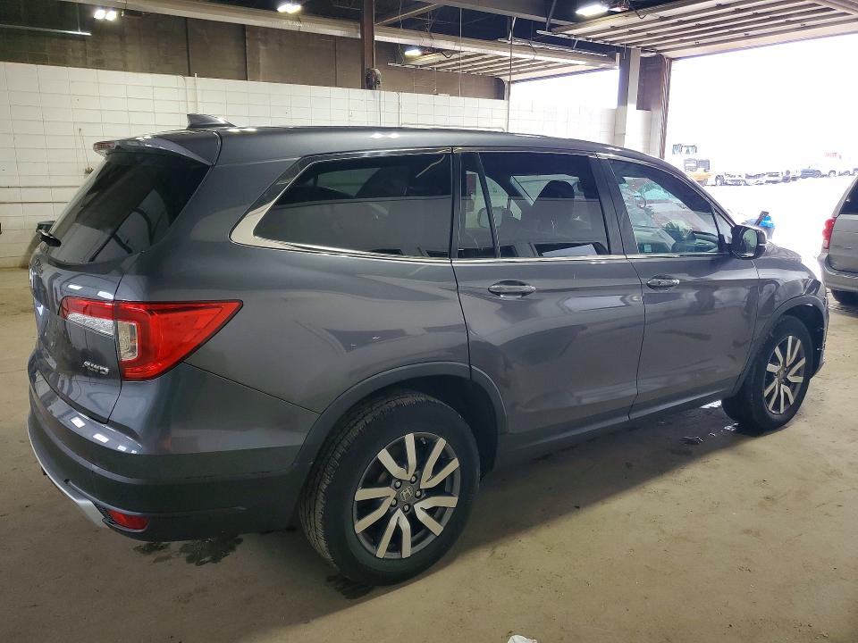 55728786 :رقم المزاد ، 5FNYF6H56LB049147 vin ، 2020 Honda Pilot مزاد بيع