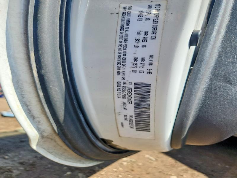 58054346 :رقم المزاد ، 1B3ES42C4XD141527 vin ، 1999 Dodge Neon مزاد بيع