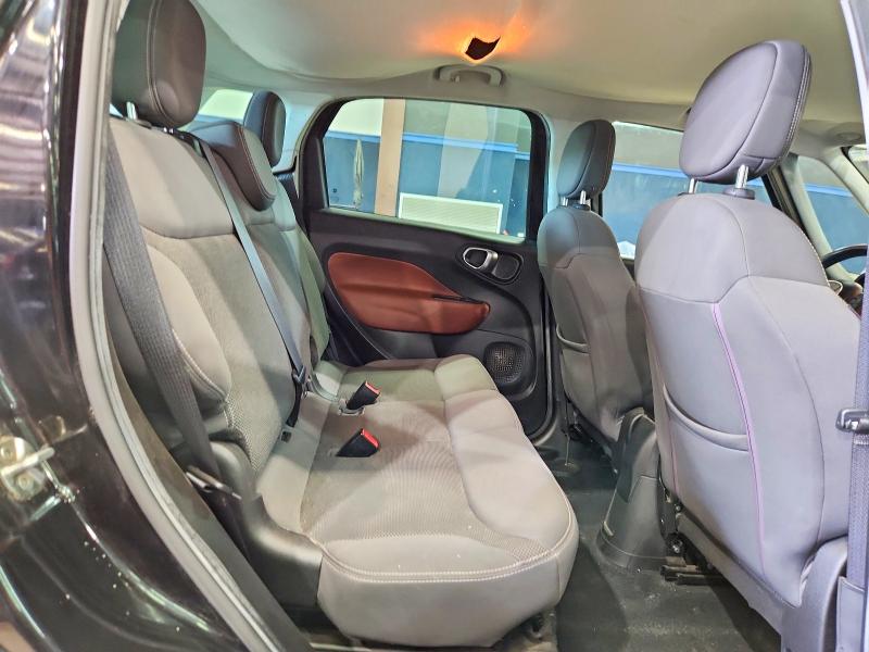 59058466 :رقم المزاد ، ZFBCFADH3EZ010772 vin ، 2014 Fiat 500l مزاد بيع