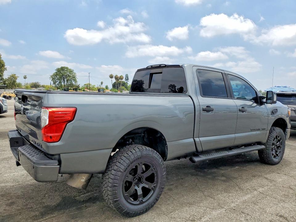 Продажа на аукционе авто 2018 Nissan Titan Xd, vin: 1N6BA1F4XJN515854, номер лота: 58131226