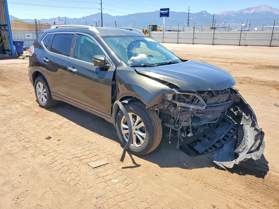 2015 Nissan Rogue მანქანა იყიდება აუქციონზე, vin: 5N1AT2MV2FC852558, აუქციონის ნომერი: 57603756