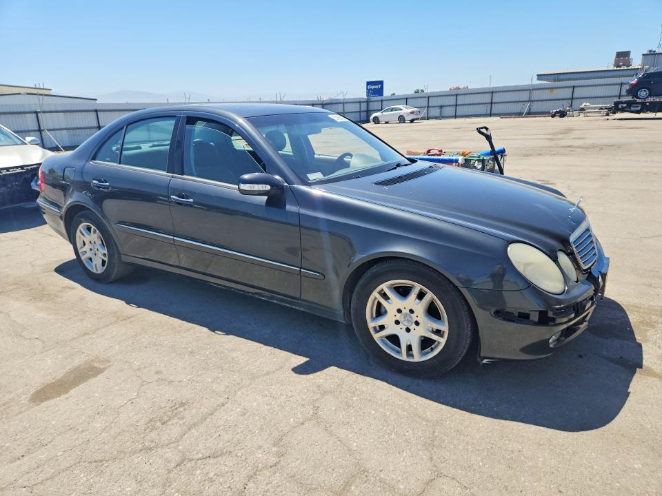 2003 Mercedes-benz E მანქანა იყიდება აუქციონზე, vin: WDBUF65J13A294817, აუქციონის ნომერი: 57065336