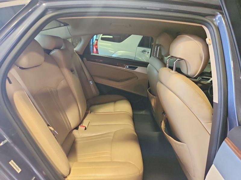 Продаж на аукціоні авто 2015 Hyundai Genesis, vin: KMHGN4JE8FU024576, номер лоту: 58553516