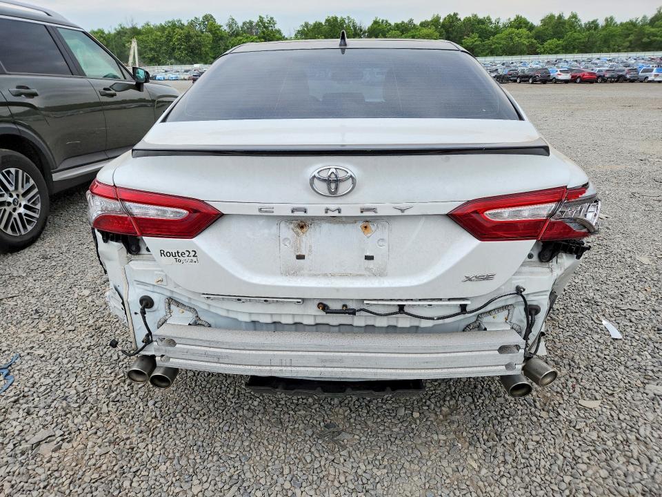 Продаж на аукціоні авто 2019 Toyota Camry, vin: 4T1B61HK0KU294588, номер лоту: 52916616