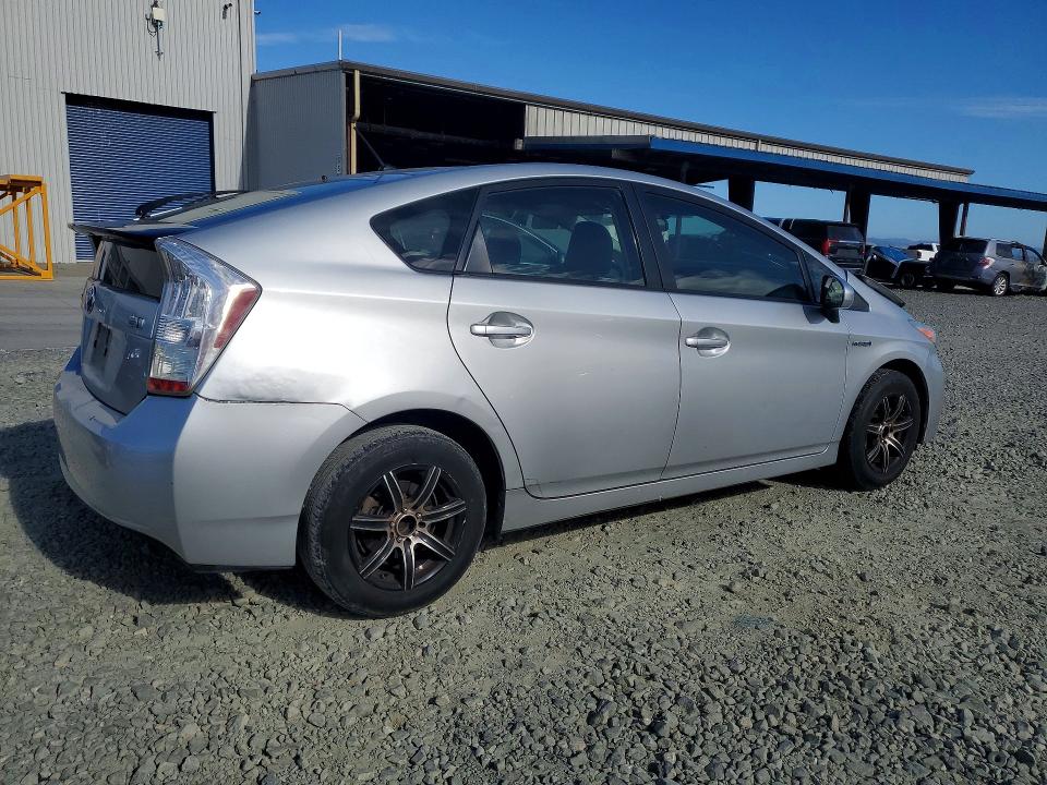 Auction sale of the 2015 Toyota Prius, vin: JTDKN3DU4F1917597, lot number: 58814286