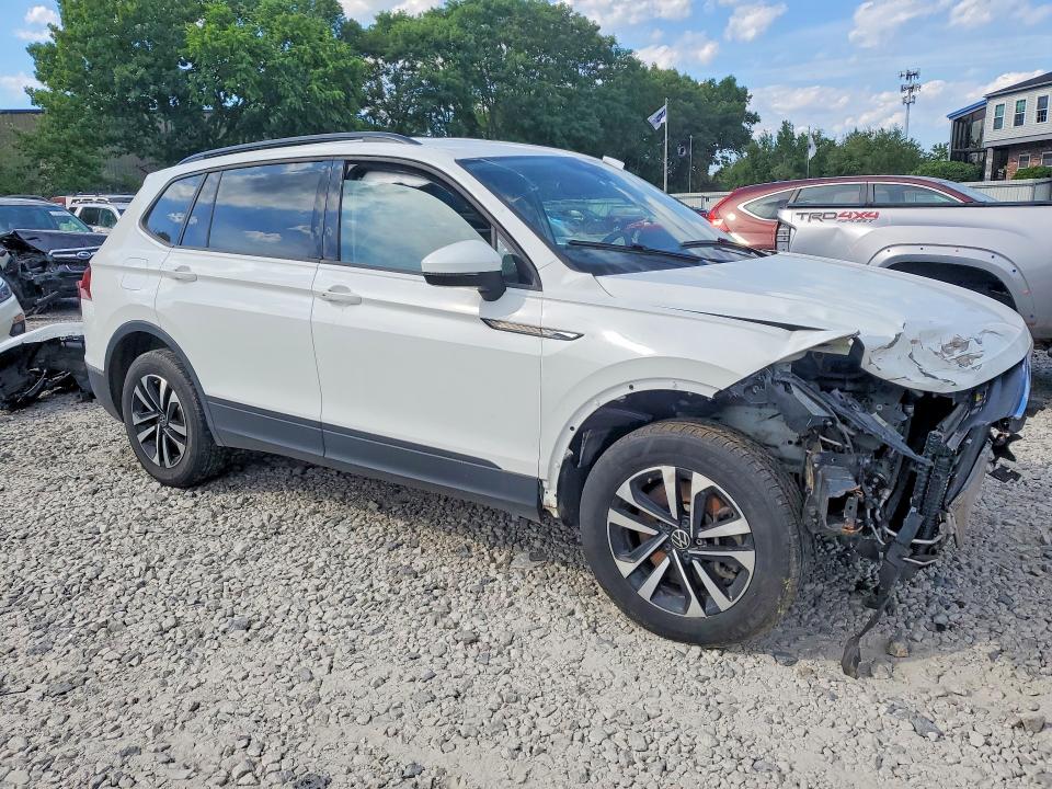 Auction sale of the 2022 Volkswagen Tiguan, vin: 3VV0B7AX7NM157190, lot number: 57937856