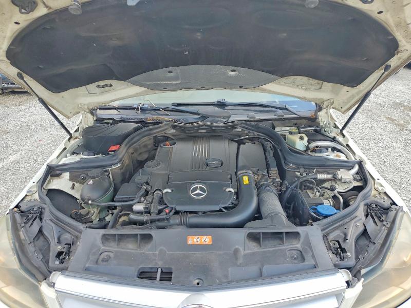 56783726 :رقم المزاد ، WDDGF4HB4CR194211 vin ، 2012 Mercedes-benz C مزاد بيع