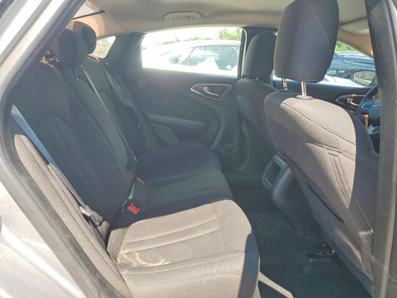 58493156 :رقم المزاد ، 1C3CCCFB6HN501251 vin ، 2017 Chrysler 200 مزاد بيع