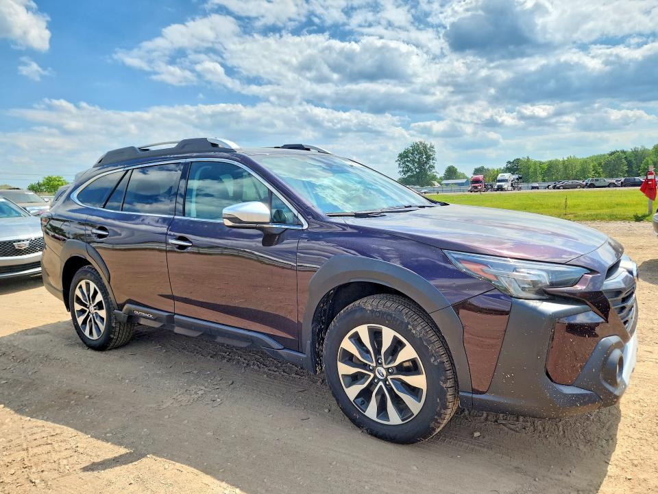 55958206 :رقم المزاد ، 4S4BTGPD2R3173463 vin ، 2024 Subaru Outback مزاد بيع