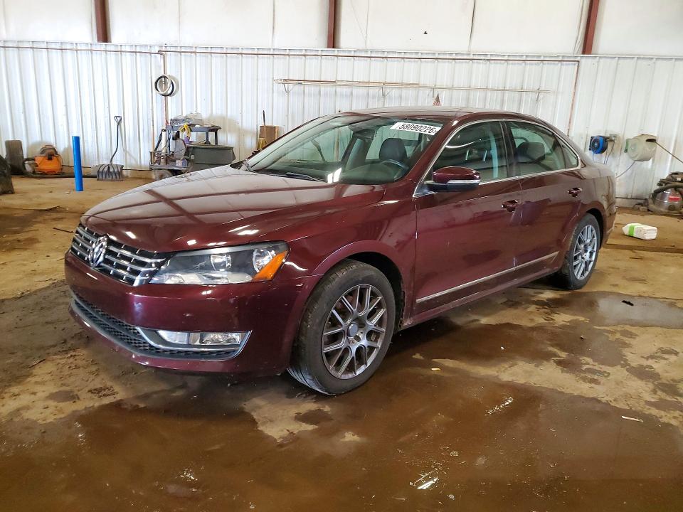 58090226 :رقم المزاد ، 1VWCH7A35DC045458 vin ، 2013 Volkswagen Passat مزاد بيع